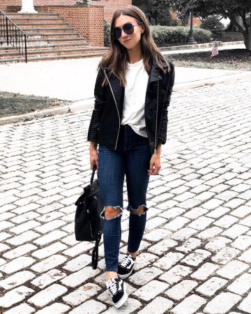 Vans Low Top Sneakers de Karen en la cuenta de Instagram @everbstyled