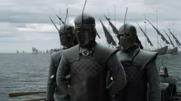 The helmet of the Immaculate worn by Grey Worm (Jacob Anderson) in the series Game of Thrones (Season 7 Episode 3)