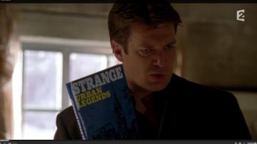El libro "STRANGE / URBAN LEGENDS" en Castle