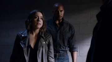 La veste en cuir khaki de Daisy dans Agents of SHIELD