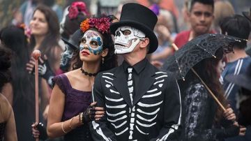 The top-of-form James Bond (Daniel Craig) in Spectrum