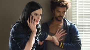 La chemise à carreaux BDG de Krysten Ritter dans Jessica Jones