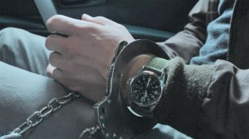 La montre Seiko SNE095P2 de Kit Harington dans MI-5