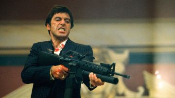 La granada y el subfusil "Little Friend" de Tony Montana (Al Pacino) en Scarface