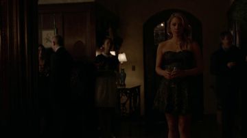 La robe Mystic de Mary Louise dans The Vampire Diaries