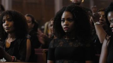 El vestido de French Connection de Teyonah Parris en Chi-Raq