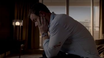 The Omega Seamaster liev view Schreiber in Ray Donovan