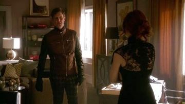 Los pantalones paul smith de Nolan Ross en Revenge