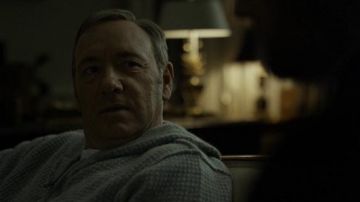 The jacket James Perse Frank Underwood in House of Cards