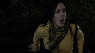 La chaqueta amarilla de Mia "Speedy" Dearden en Smallville