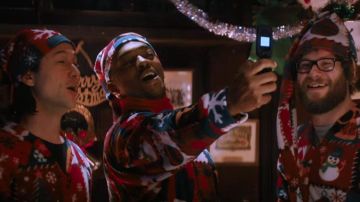 Le pyjama de Noël de Mick (Anthony Mackie) dans The Night Before : Secret Party