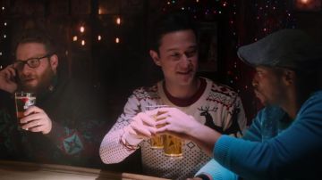 Le pull de Noël de Joseph Gordon-Levitt dans The Night Before