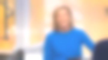 The blue sweater Claire Chazal in Passage of the Arts 10 02 2020