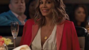 Le blazer rouge Alexis porté par Noa Hamilton (Dawn Freshwater) dans The Baker and the Beauty (Saison 1)