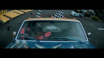 Pan­ta­lon en toile Diesel de Mister V dans GANG MISTER V FEAT DOSSEH