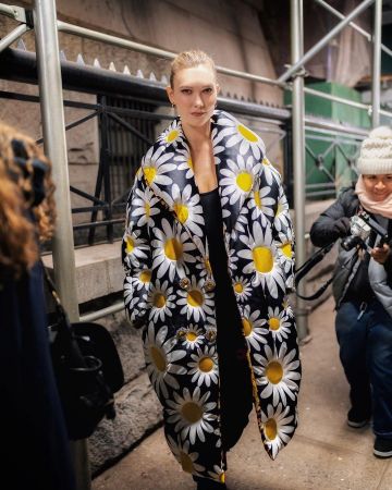 Alix NYC Mia Body­suit Top worn by Karlie Kloss Marc Jacobs Fashion Show February 12, 2020