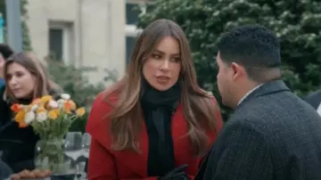 Red Trench Coat worn by Gloria Delgado-Pritchett (Sofía Vergara) in Modern Family Season 11 Episode 13