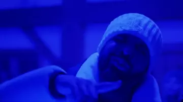 Moncler tricot côtelé groupe de tête de la en blanc porté par Drake dans sa Guerre la musique de la vidéo