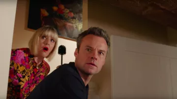 Floral Print Shirt of Agatha Raisin (Ashley Jensen) in Agatha Raisin (S03)