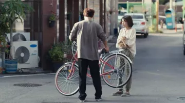 Sandalias vintage usadas por Yoo Jin-Kang (Jung So-min) en The Smile Has Left Your Eyes Episodio 2