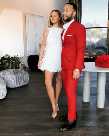 Cult Gaia Shan­non Dress worn by Chrissy Teigen Valentine’s Day February 14, 2020