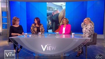 Golden goose Blaz­er With Em­bell­ished But­ton worn by Sunny Hostin on The View February 14, 2020