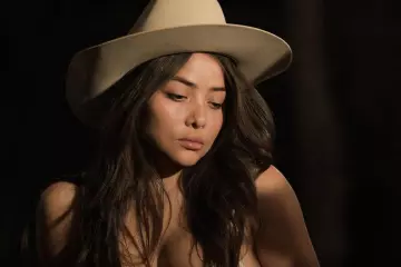 Le chapeau brun de Teresa Ruiz sur l'Instagram account @_teresaru