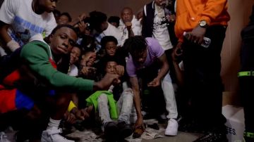 Nike Air Force 1 Low 'Triple Black' de YoungBoy n'a Jamais Cassé de Nouveau dans la vidéo de musique de la NBA YOUNGBOY - BAD