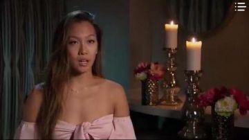 Vestido de hombro rosa ruborizado usado por Tammy L. en The Bachelor Temporada 24 Episodio 4