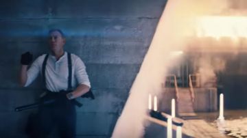 Black braces worn by James Bond (Daniel Craig) as seen in No Time to Die