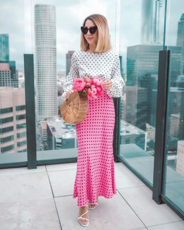 Superdown Crop Top de Stephanie en la cuenta de Instagram @stephaniehlam