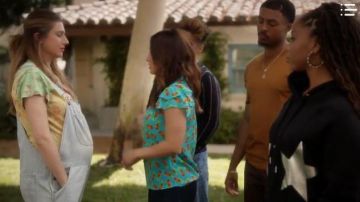 Pineap­ple Print Ruf­fle Blouse worn by Ana Torres (Francia Raisa) in grown-ish Season 3 Episode 5