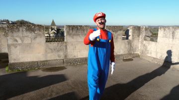 The costume of Mario Bros of Peter Croce in the video Mario Party in real life #2