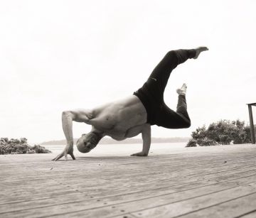 Nike Training Pants worn by Jason Statham on the Instagram account @jasonstatham