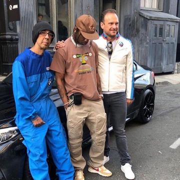 The cargo pants beige Travis Scott on the account Instagram of @complexstyle