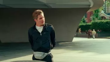 Fanny pack worn by Steve Trevor (Chris Pine) as seen in Wonder Woman 1984