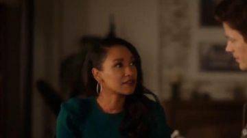 Vert Recadrée Chandail porté par l'Iris de l'Ouest (Candice Patton) dans le Flash de La Saison 6 Épisode 12