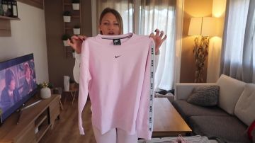 El jersey rosa nike usado por Roxane en su video de YouTube ♡ • 24H ALL IN PINK • ♡