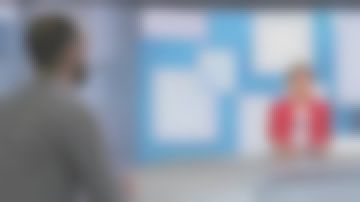 La camiseta blanca Very Nice de Mélanie Taravant en C à dire du 21 02 2020