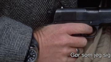 Doxa Sub-300 Sharkhunter watch worn by Turner (Robert Redford) in Three Days of the Condor movie