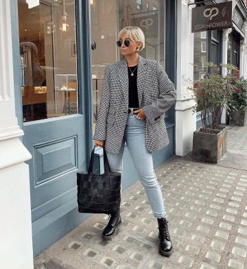 Topshop Noir Réservoir d'Olivia Rose sur Instagram account @oliviarosesmithx