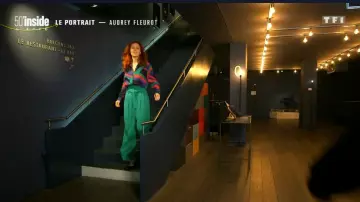 The printed shirt of Audrey Fleurot in 50 minutes inside