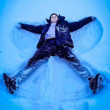 Pista de Balenciaga liderada por Michou en la cuenta de Instagram de @michou_yt 