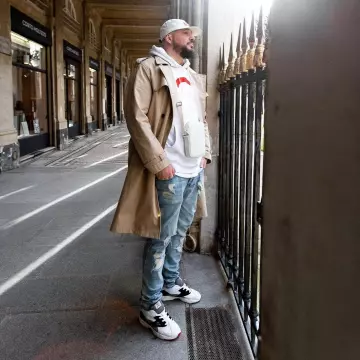 Lacoste Storm 96 carried by TontonGibs on his account Instagram @tonton_gibs