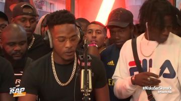 Sweater Fila white Niska in Niska - Freestyle Mr. Sal #RecordBattu #PlanèteRap