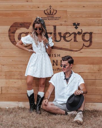 Vestido blanco de Jess en la cuenta de Instagram @coppergarden