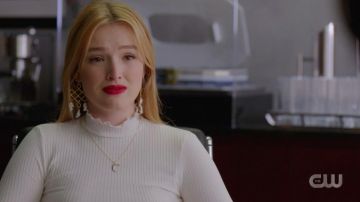 Pull à col roulé de Kirby Anders (Maddison Brun) dans Dynastie (S03E13)