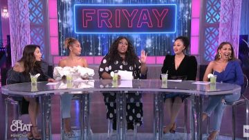 Zara Velours Arc Veste portée par Tamera Mowry sur Le Réel, le 21 février 2020