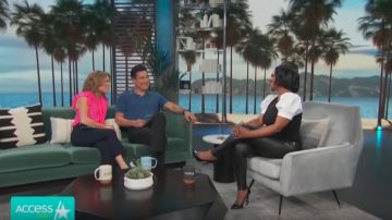 Alice + olivia Rob­bie Bow Neck Silk Blouse worn by Kit Hoover on Access February 24, 2020