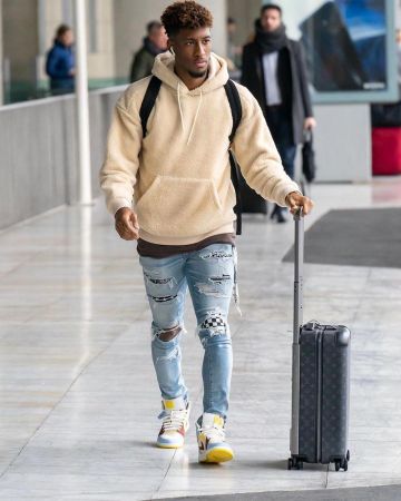 Sudadera con capucha beige de lana usada por Kingsley Coman en su cuenta de Instagram @king_coman